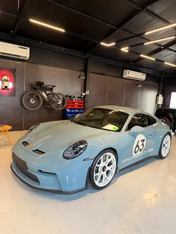 2025 Porsche 911