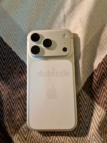 I phone 17 pro 100% battery 512gb , cycle count 21