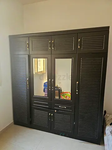 Large wardrobe with mirrors — good condition