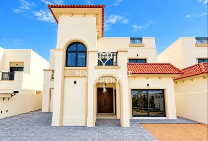 Mediterranean Villa | Vacant | Family Living