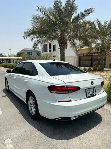 2020 Volkswagen Passat SE GCC Specs