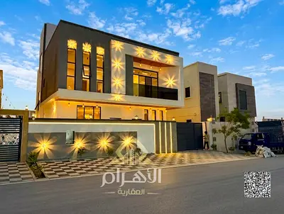 فيلا تشطيب شخصي ممتاز جدا مع روف. السعر شامل رسوم نقل الملكية و قابل للتفاوض. مساحات غرف واسعة مريحة.