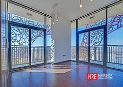 Park View | Spacious Layout | Up to 6 Cheques