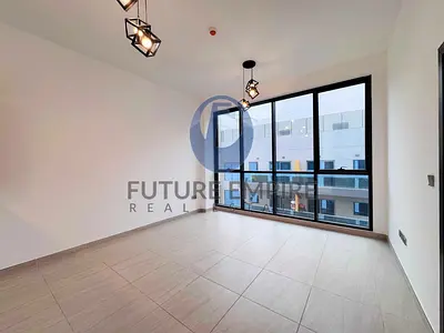 Modern Living | 1 Bedroom + Laundry Room | Near Metro