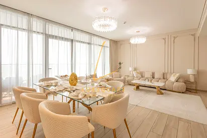 Exclusive | Unfurnished | Unique layout