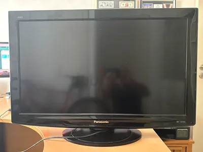 Panasonic 32-inch LED TV — good working condition