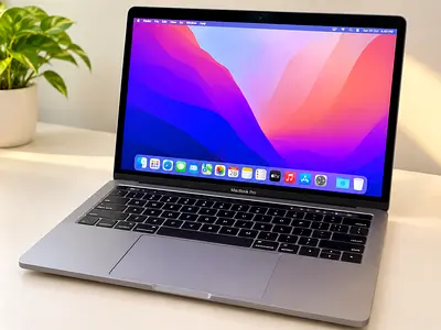 Apple MacBook Pro 13” 2019 | Core i5 | 8GB RAM | 128GB SSD | Touch Bar