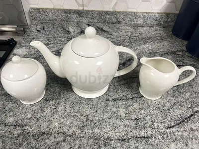 White Ceramic Tea Set — Teapot, Milk Jug & Sugar Bowl (Excellent Condition) - Used once
