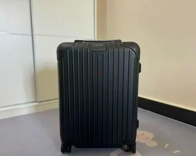 RIMOWA Blacks Bag