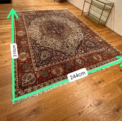 Pakistani Handmade Carpet for Home Decor
Elegant handmade carpet made in a traditional Pakistani s