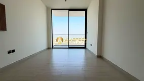 High-Floor 1BR | Balcony | Downtown & Skyline View