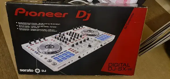 Pioneer DDJ-SX White Digital DJ Controller (Original Box)