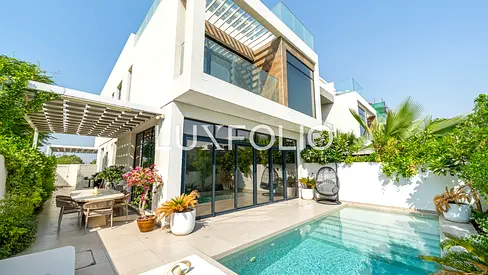 Park Backing | Fully Upgraded | Private Pool