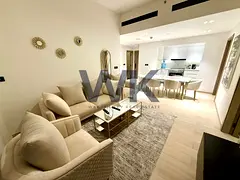 Fully furnished 3BR / High Floor /Skyline Views.