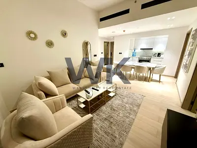 Fully furnished 3BR / High Floor /Skyline Views.