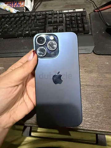iPhone 15 pro max 256 gb Uae version