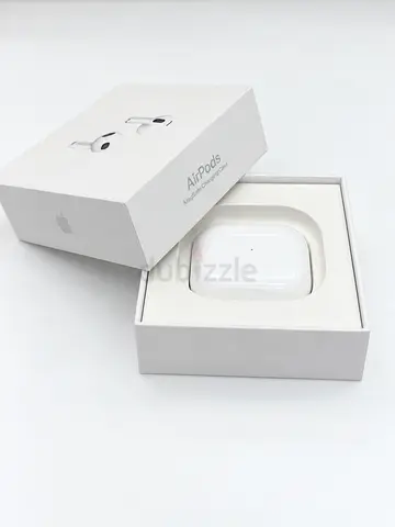 Original Apple AirPods 3rd Generation – Excellent Condition