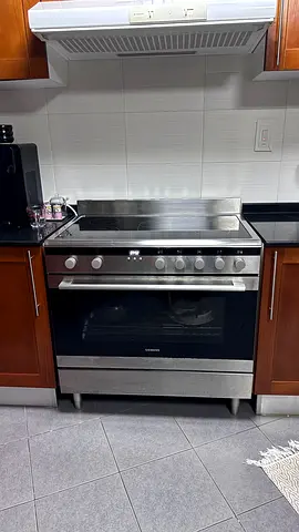 Siemens Electric Stove - Great Condition