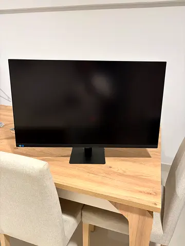 Samsung 32-inch ViewFinity S7 4K UHD