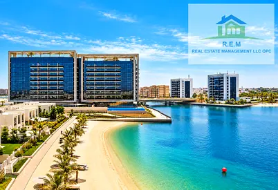 1 bed - great view to the casino and the sea