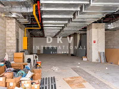 PRIME RETAILS| GROUND FLOOR| INSIDE THE TOWER