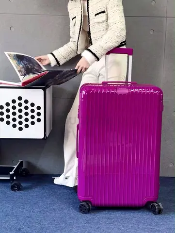 RIMOWA Essential Chek -ln L purple