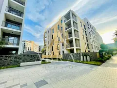 King size 1bhk with sami close kitchen 2 bath and balcony in gated community