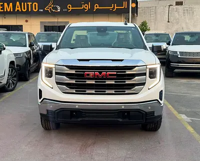 2026 GMC Sierra SLE v8 GCC Specs