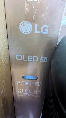 Lg OLED smart tv 77 inches