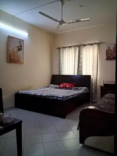 Room available for Family/Working ladies Al Nahda sharjah. 3 minutes walk to Dubai bus station.