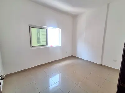 (IDEAL LOCTION) [1BHK WITH 2 WASHROOM)] NEAR TO PARK ONLY 28K