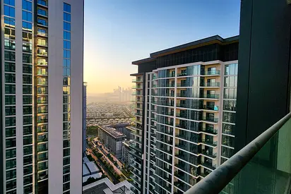 1BR + Study | High Floor | Vacant | Pool View
