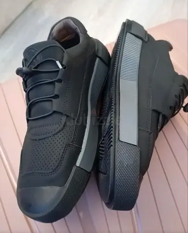 Men Shoes