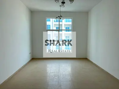 شقة مكونة من غرفتين وصالة (2BHK) متاحة لإعادة البيع في "سيتي تاور" - عجمان  السعر الإجمالي: 485,000 الدفعة المقدمة: 238,127 المبلغ المتبقي لشركة "عقار