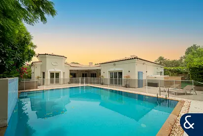 Exclusive | Vacant | Huge Swimming Pool