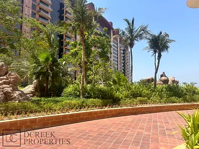 Spacious Sea View Apartment | Tiara Residences | AED 260K | Palm Jumeirah