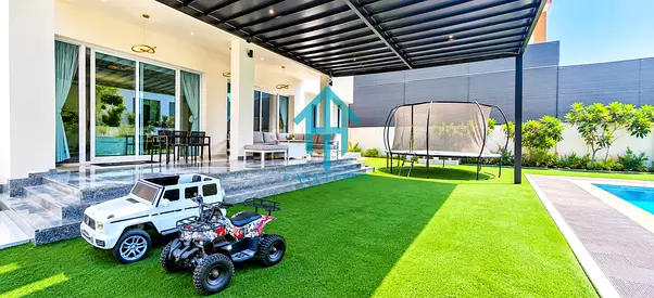 7 BEDROOM + MAID'S + DRIVER'S ROOM | STANDALONE VILLA | PRIVATE POOL