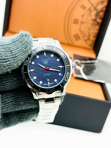 TAG HEUER aquahacer mens watch