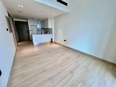 Modern 1BR | Unfurnished | Pool View