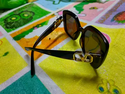 Valentino Women sunglasses