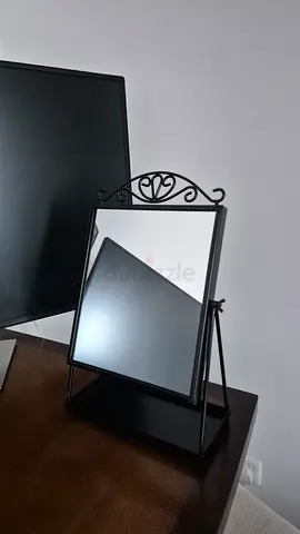 Black Metal Vanity Table Mirror with Stand