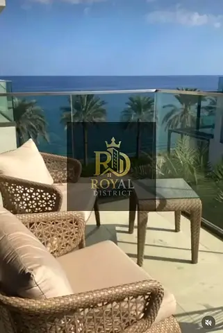 بسعر مغري جدا | امتلك شقة غرفتين + غرفة خادمة | بمنتجع ادرس الفجيرة | موقع مميز جدا | باطلالة كاملة على البحر | دخل يومي مغري | عائد ربح سنوي يصل 25%