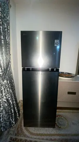 LG Top Mount Fridge, Stainless Steel, 3 months old, like new
Spotless inside and out, cools perfectl