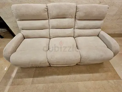 Beige 3-Seater Reclining Sofa - Comfortable Plush Fabric