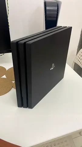 PS4 pro 1 tb with one controller like new for 700