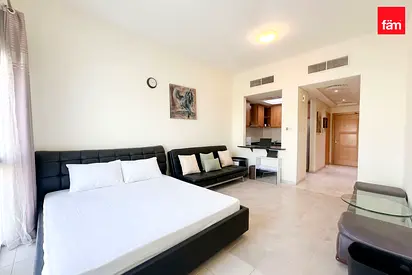 Fully Furnished | Close to Metro | Spacious