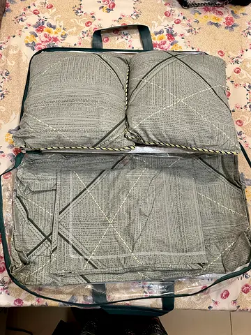 Bedding Set with Cushions