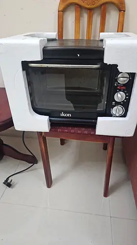 Ikon countertop toaster oven - lightly used