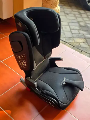 Land Rover Britax Römer KIDFIX i-SIZE Car Seat