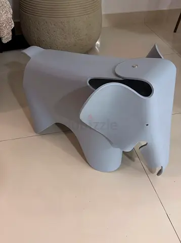 Decorative object/chair for kids